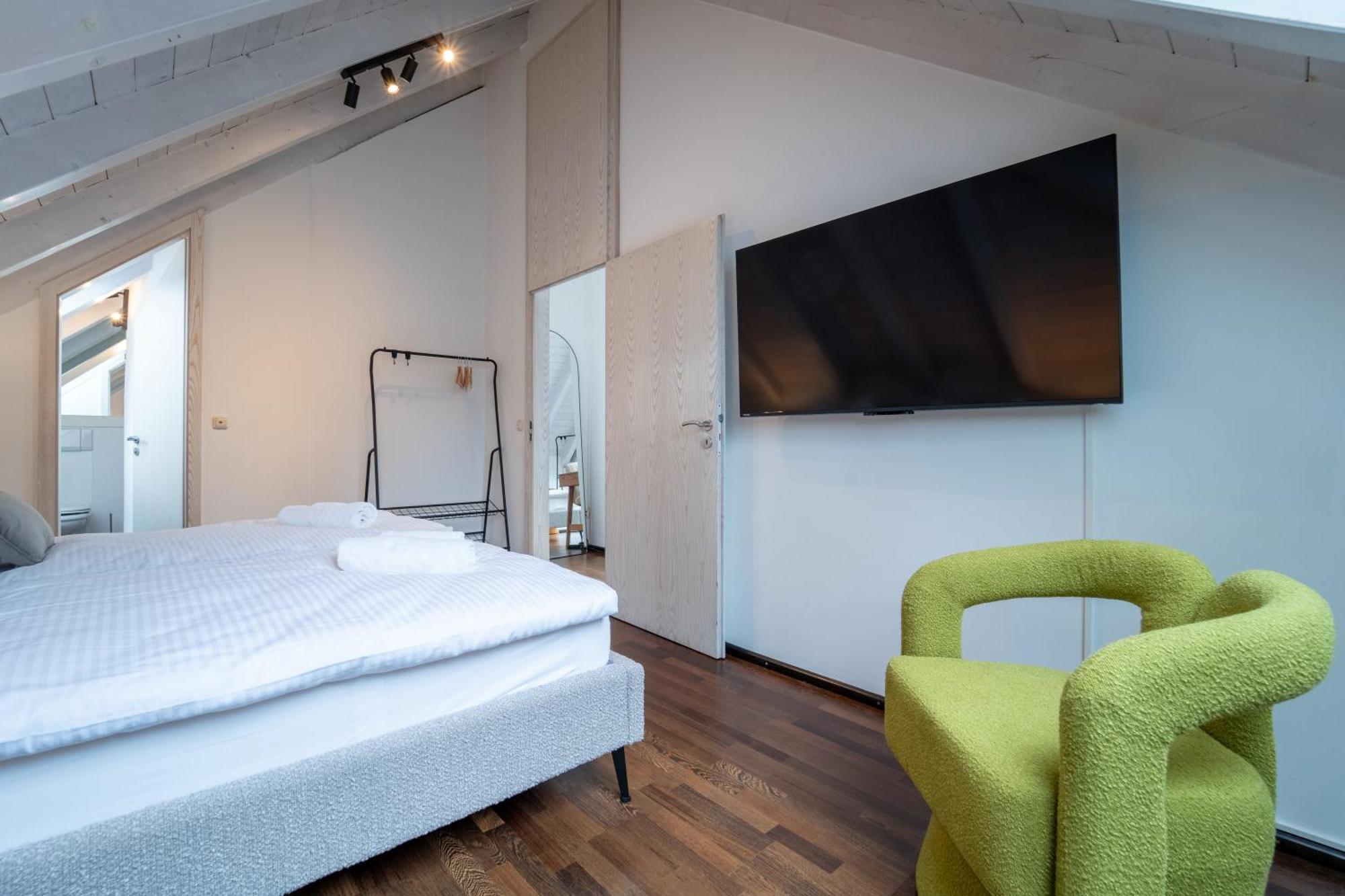Lyfie - Xl Architekten Maisonette -